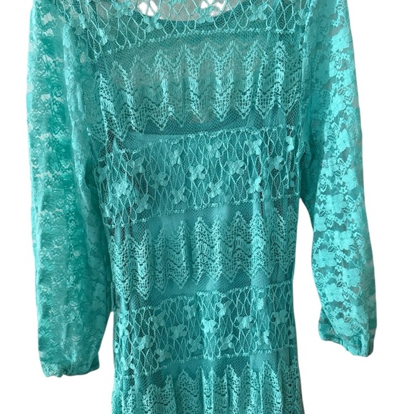 Turquoise Lace Mini Dress with Long Sleeves & Tiered Ruffle Hem - Picture 4 of 5